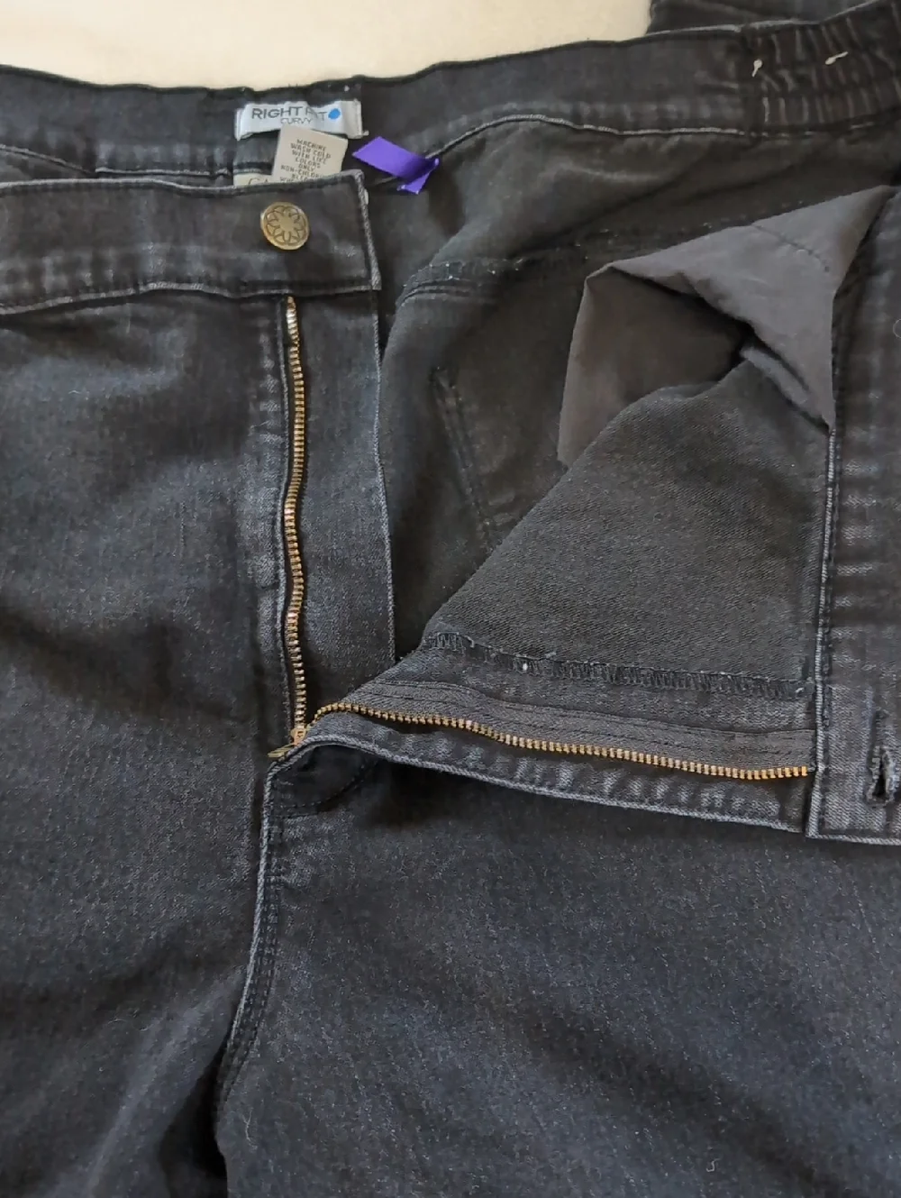 Women's Size 26 Petite Catherines Right Fit Curvy Straight Leg Black Jeans